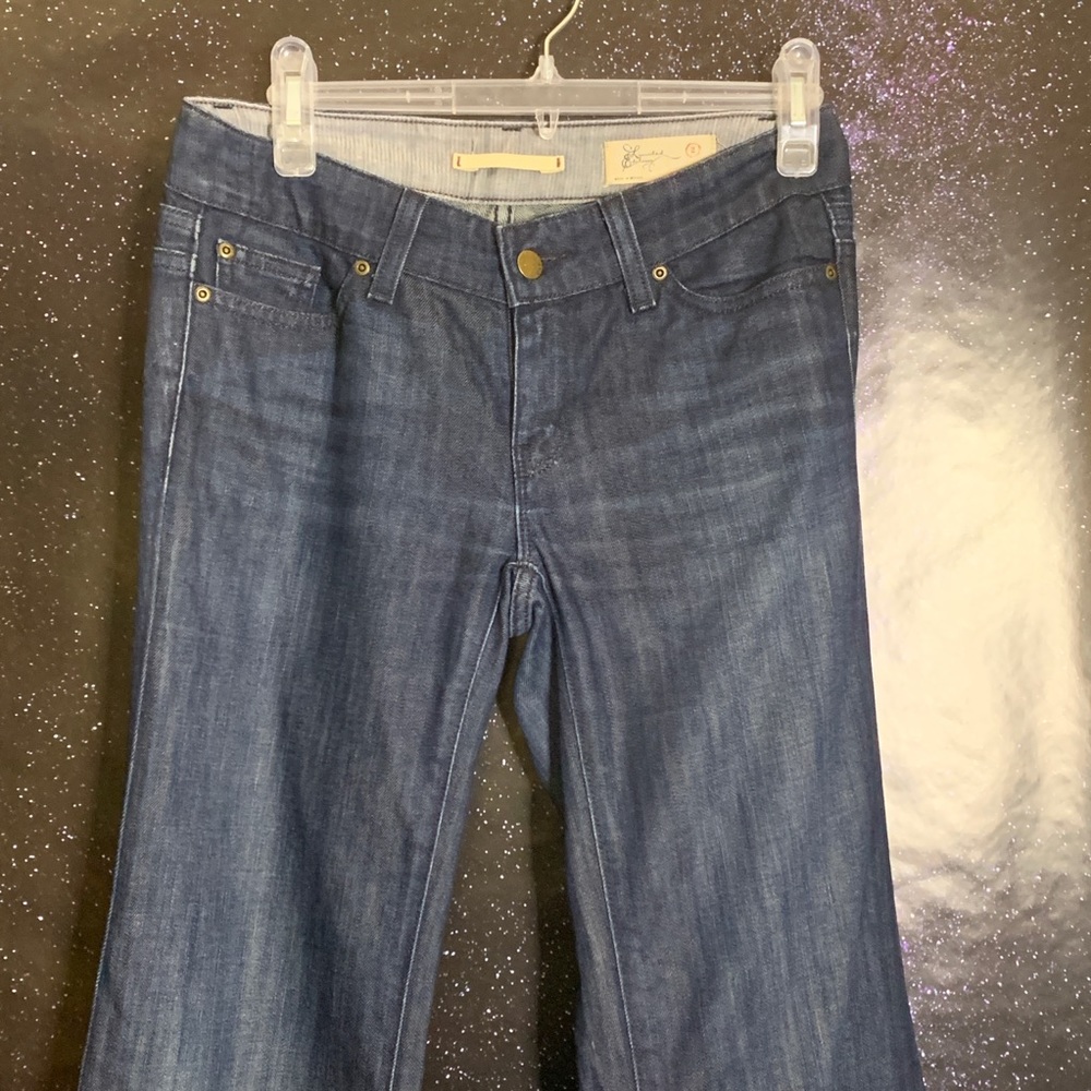 Limited Edition Gap- Dark Wash Jeans size 2 - Picture 2 of 8